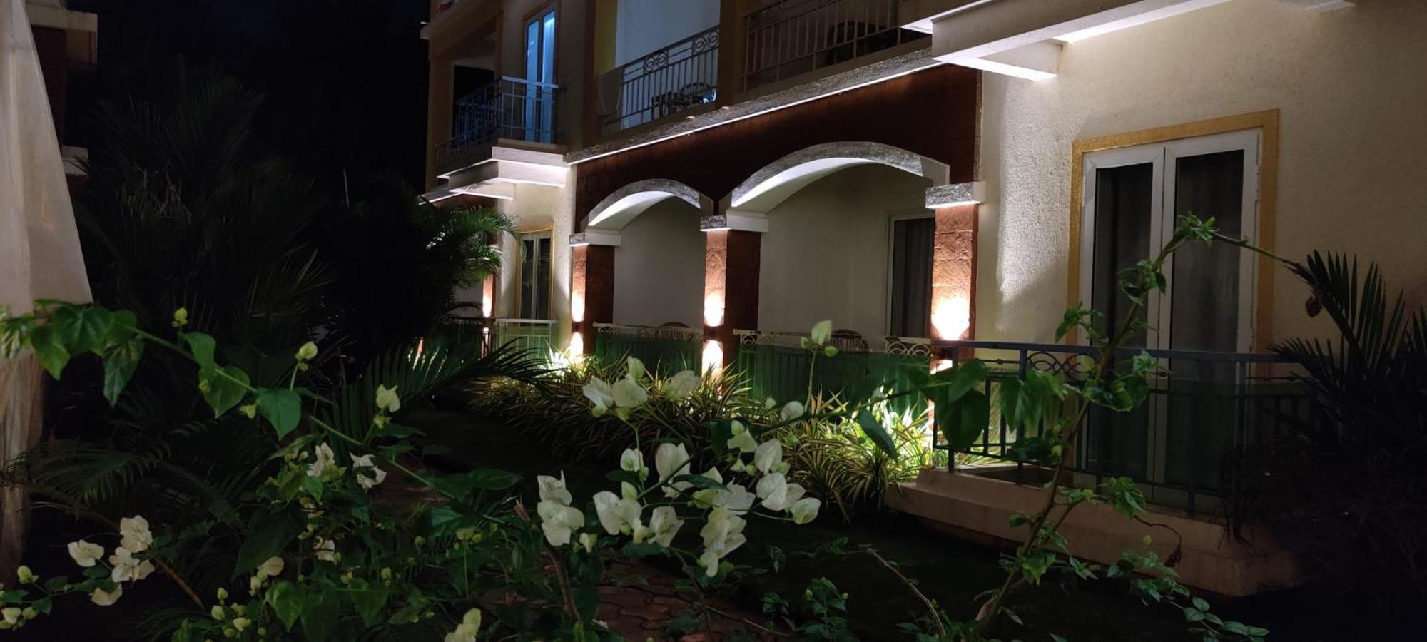 Passions De Goa Hotel Anjuna Exterior foto