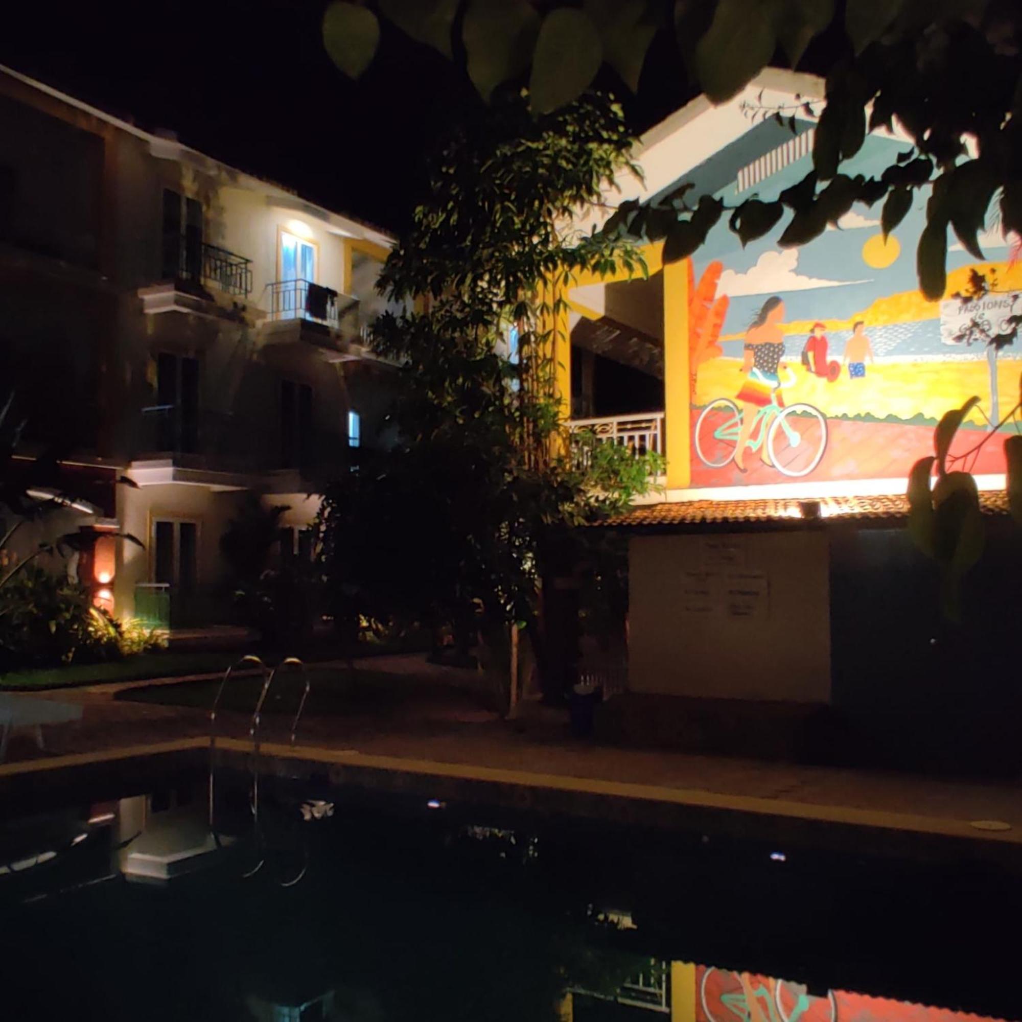 Passions De Goa Hotel Anjuna Exterior foto