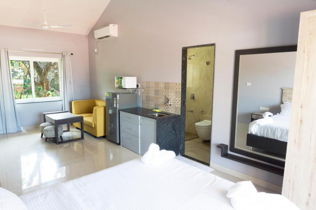 Passions De Goa Hotel Anjuna Exterior foto
